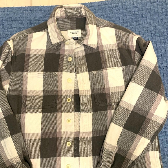 American Eagle plaid shirt/jacket - Picture 1 of 3